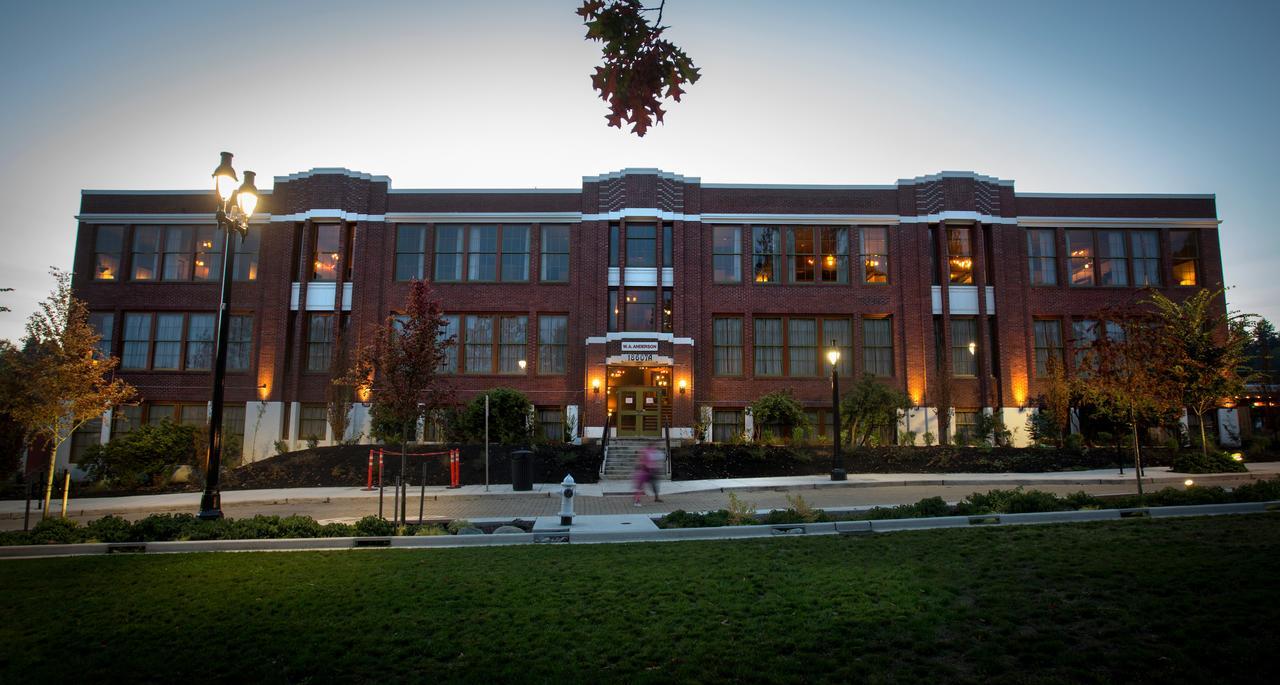 ホテル Mcmenamins Anderson School ボセル エクステリア 写真